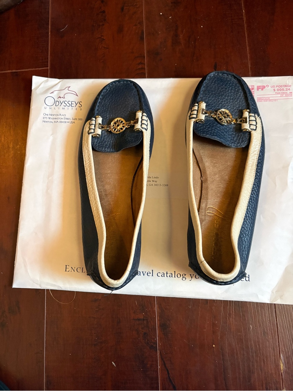 AEROSOLES Navy and Cream Leather Loafers with Gold Hardware